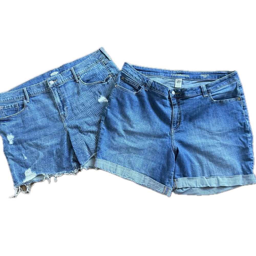2 pairs Plus size Denim Women's Shorts Collection assorted brands, Size 18